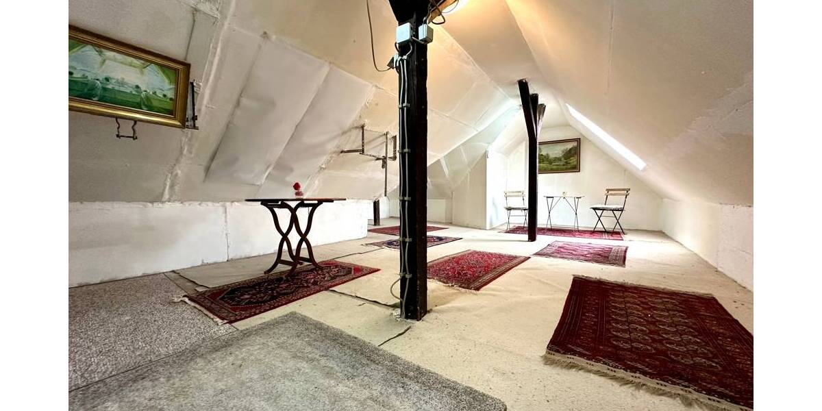 Mehrfamilienhaus, Wohnhaus Duisburg Alt-Hamborn - 6 Zimmer, 204 m&sup2;, 359.000&euro; | Angebot:26260675