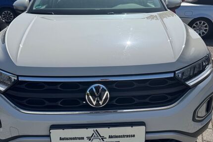 VW T-Roc 41.688 km 18.799 &euro; Mülheim / Ruhr 45473