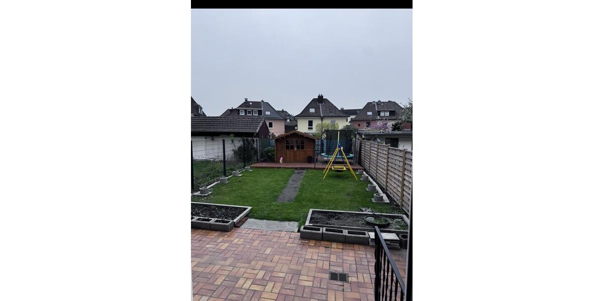 Reihenhaus Gelsenkirchen Rotthausen - 7 Zimmer, 155 m&sup2;, 1.478&euro; | Angebot:26261673