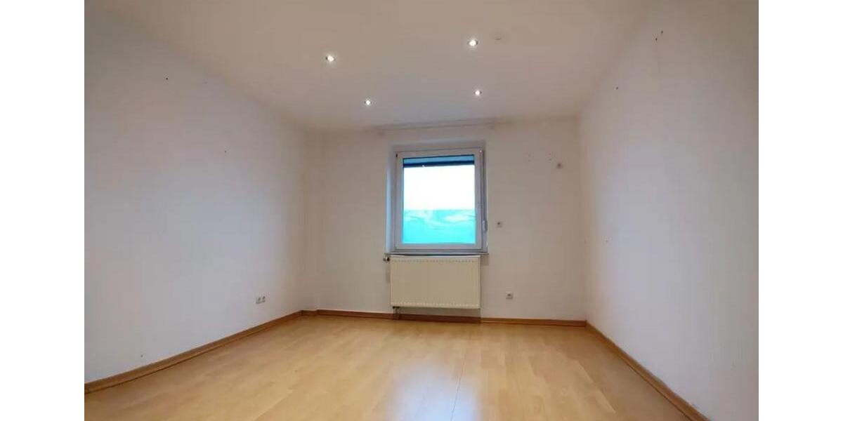 Etagenwohnung Essen Stadtbezirk VII - 2.5 Zimmer, 68 m&sup2;, 159.000&euro; | Angebot:25105000