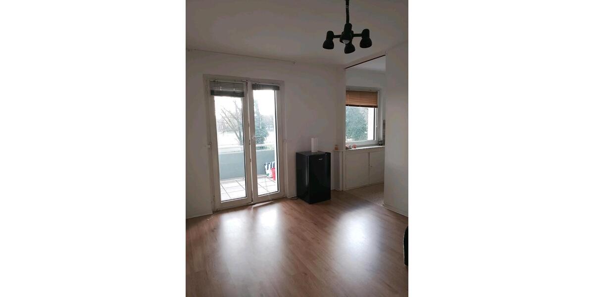 Etagenwohnung Duisburg Duisburg-Mitte - 2 Zimmer, 38 m&sup2;, 545&euro; | Angebot:26013794