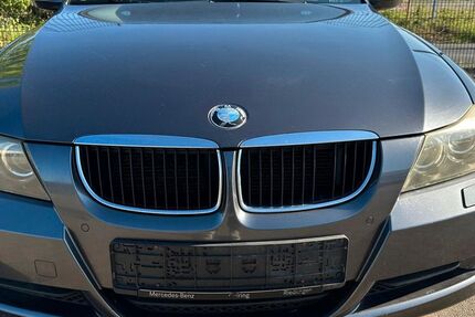 BMW 320 219.000 km 1.950 &euro; Castrop-Rauxel 44579