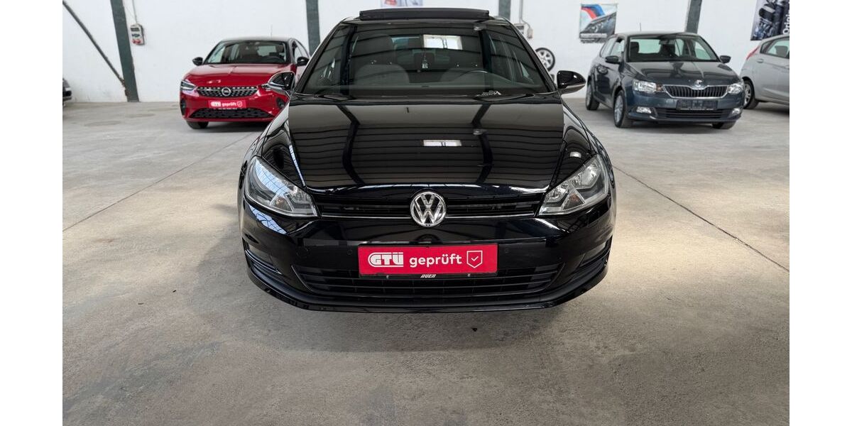 VW Golf 96.112 km 12.990 &euro; Oberhausen 46149