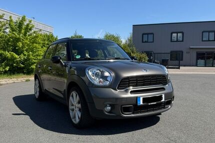 Mini Countryman S (Cooper) 133.000 km 8.499 &euro; Duisburg 47228