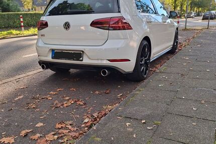VW Golf 90.000 km 22.000 &euro; Recklinghausen 45661