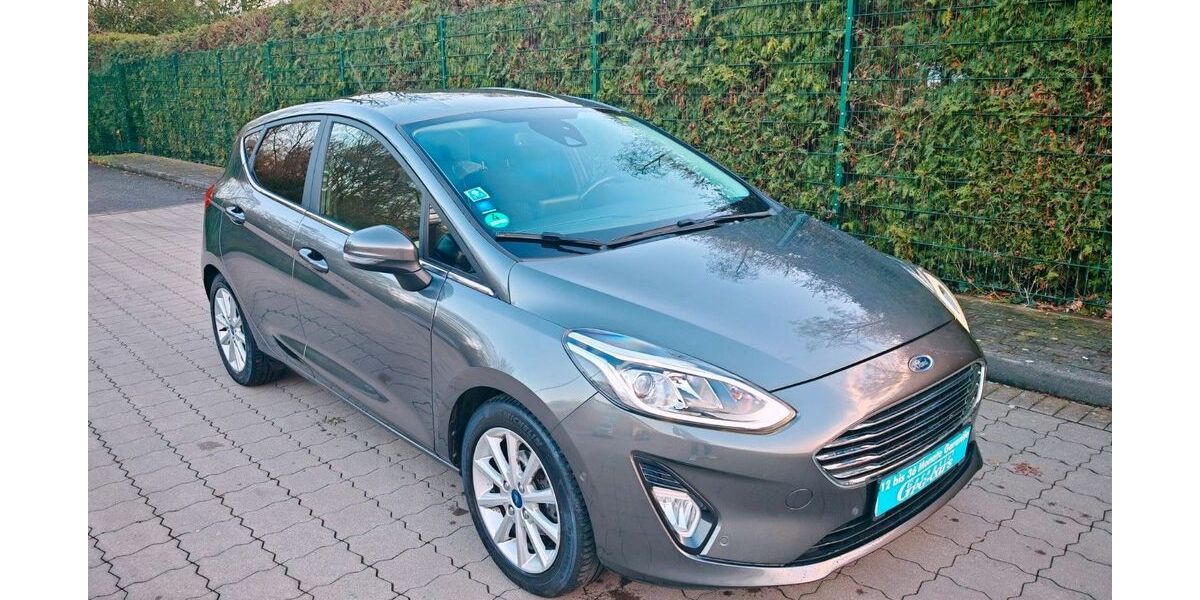 Ford Fiesta 93.900 km 8.250 &euro; Gelsenkirchen 45892