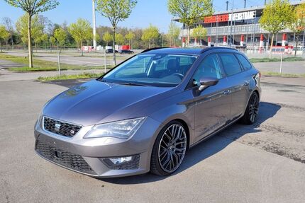 Seat Leon 119.800 km 11.900 &euro; Essen 45356