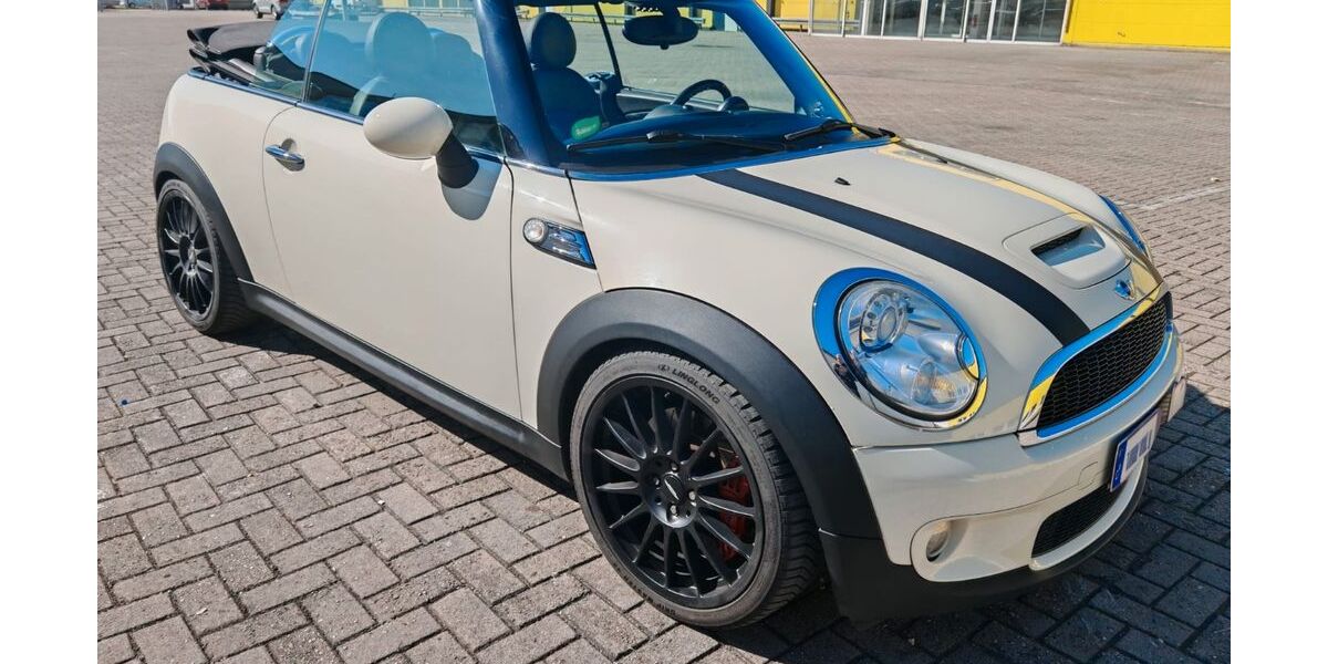 Mini John Cooper Works Cabrio 178.000 km 7.800 &euro; Duisburg 47138