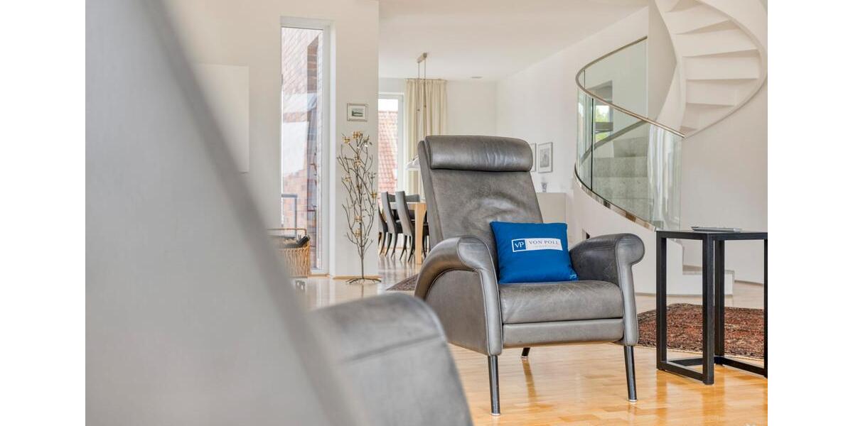 Einfamilienhaus Bochum Bochum-Mitte - 3 Zimmer, 220 m&sup2;, 2.200&euro; | Angebot:25655186