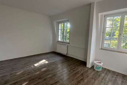 Wohnung Duisburg Hüttenheim - 2 Zimmer, 60 m&sup2;, 530&euro; | Angebot:26226230