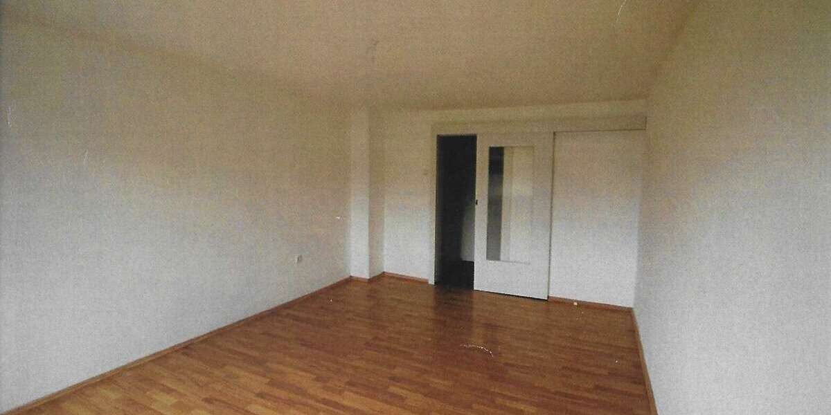 Etagenwohnung Duisburg Duissern - 2 Zimmer, 64 m&sup2;, 500&euro; | Angebot:26296714