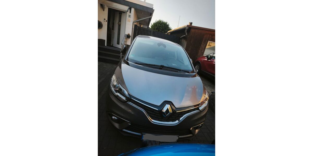 Renault Scenic 32.900 km 12.990 &euro; Duisburg 47178