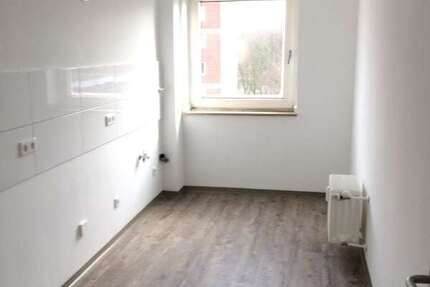 Wohnung Duisburg Mündelheim - 3 Zimmer, 73 m&sup2;, 865&euro; | Angebot:23603080