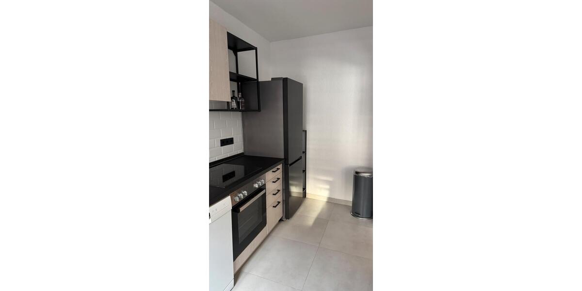 Etagenwohnung Duisburg Mittelmeiderich - 2 Zimmer, 60 m&sup2;, 760&euro; | Angebot:26296343