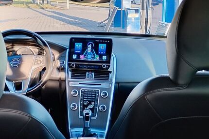 Volvo XC60 206.000 km 13.590 &euro; Duisburg 47136