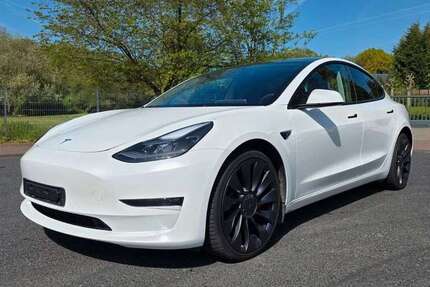 Tesla Model 3 34.200 km 33.800 &euro; Dinslaken 46535