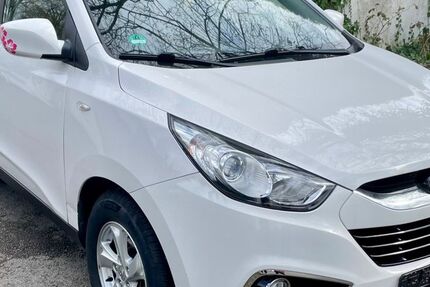 Hyundai ix35 119.000 km 6.900 &euro; Marl 45772