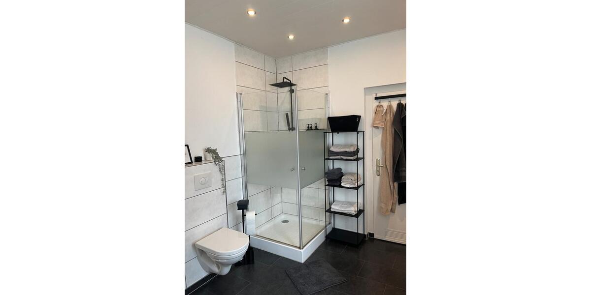 Doppelhaushälfte Essen Stadtbezirk VI - 6 Zimmer, 130 m&sup2;, 320.000&euro; | Angebot:27048369