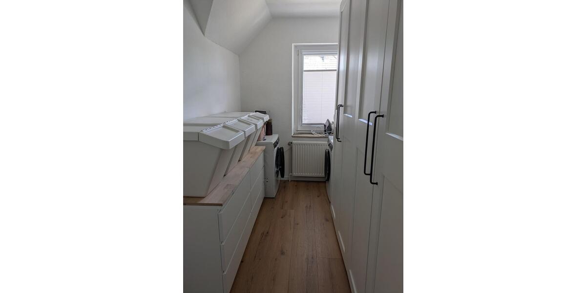 Dachgeschoßwohnung Herne Sodingen - 4.5 Zimmer, 142 m&sup2;, 349.000&euro; | Angebot:26186586