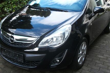 Opel Corsa 141.000 km 3.700 &euro; Recklinghausen OT Stadtmitte 45657