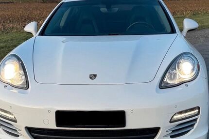 Porsche Panamera 92.000 km 22.499 &euro; Dinslaken 47178