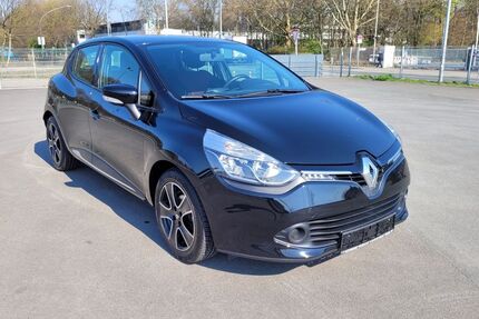 Renault Clio 131.000 km 5.290 &euro; Essen 45356