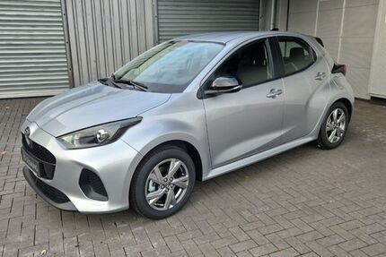 Mazda 2 Hybrid 1.877 km 25.490 &euro; Datteln 45711