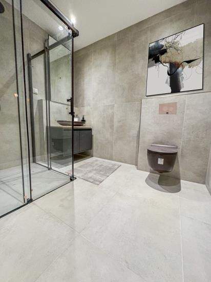 Etagenwohnung Oberhausen Altstadt-Süd - 2 Zimmer, 127 m&sup2;, 1.250&euro; | Angebot:25748233