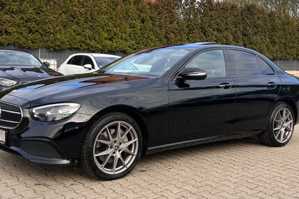 Mercedes-Benz E 300 133.000 km 30.990 &euro; Recklinghausen 45659