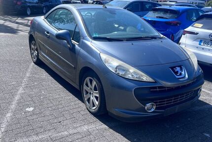 Peugeot 207 213.000 km 2.000 &euro; Gelsenkirchen 45892