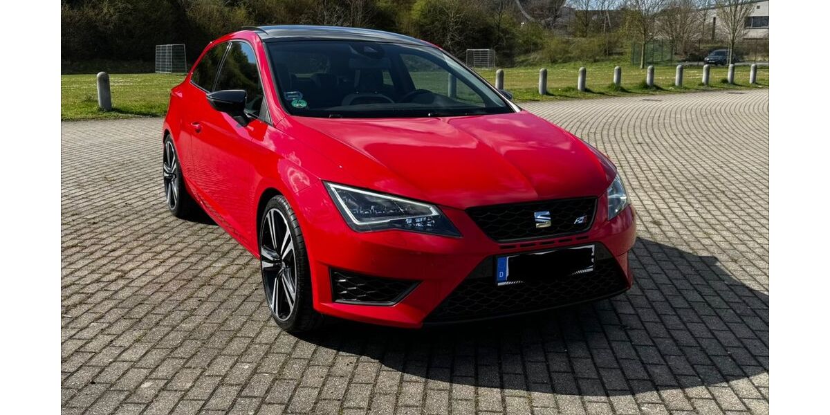 Seat Leon 97.950 km 16.890 &euro; Gelsenkirchen 45883
