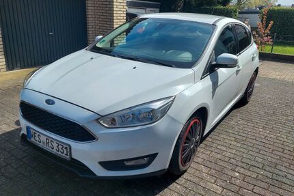 Ford Focus 120.000 km 8.000 &euro; Dinslaken 46539