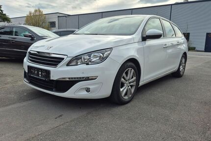 Peugeot 308 142.000 km 8.200 &euro; Rheinberg 47495