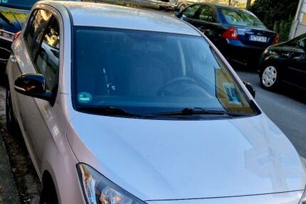 Hyundai i20 140.000 km 4.450 &euro; Gelsenkirchen 45888