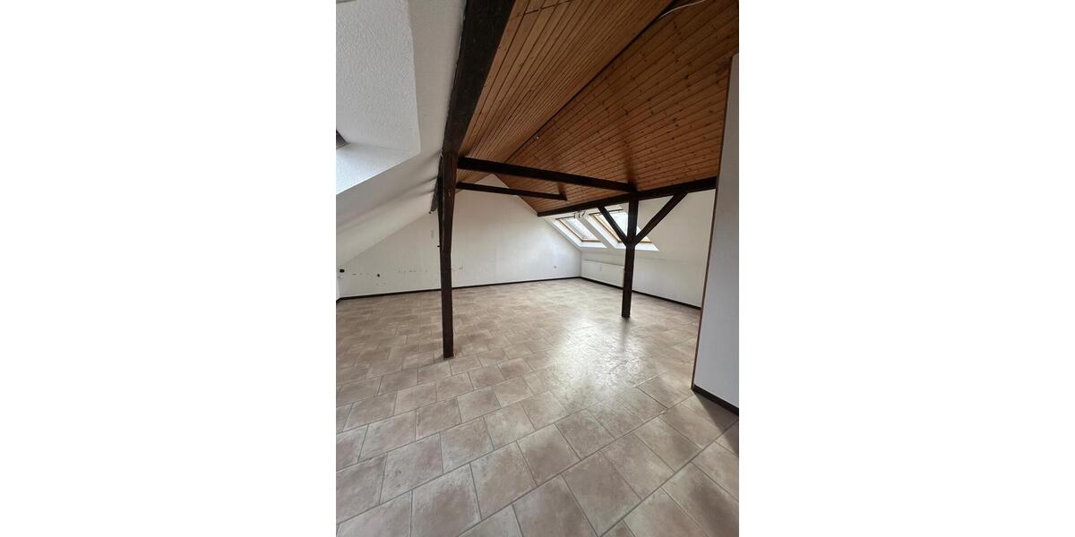 Dachgeschoßwohnung Herne Wanne-Bickern - 2 Zimmer, 75 m&sup2;, 450&euro; | Angebot:26001800