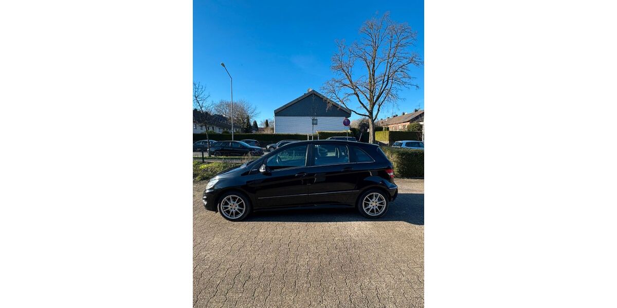 Mercedes-Benz B 180 230.000 km 2.490 &euro; Gladbeck 45966