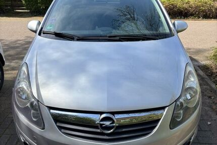 Opel Corsa 213.600 km 2.300 &euro; Recklinghausen 45659
