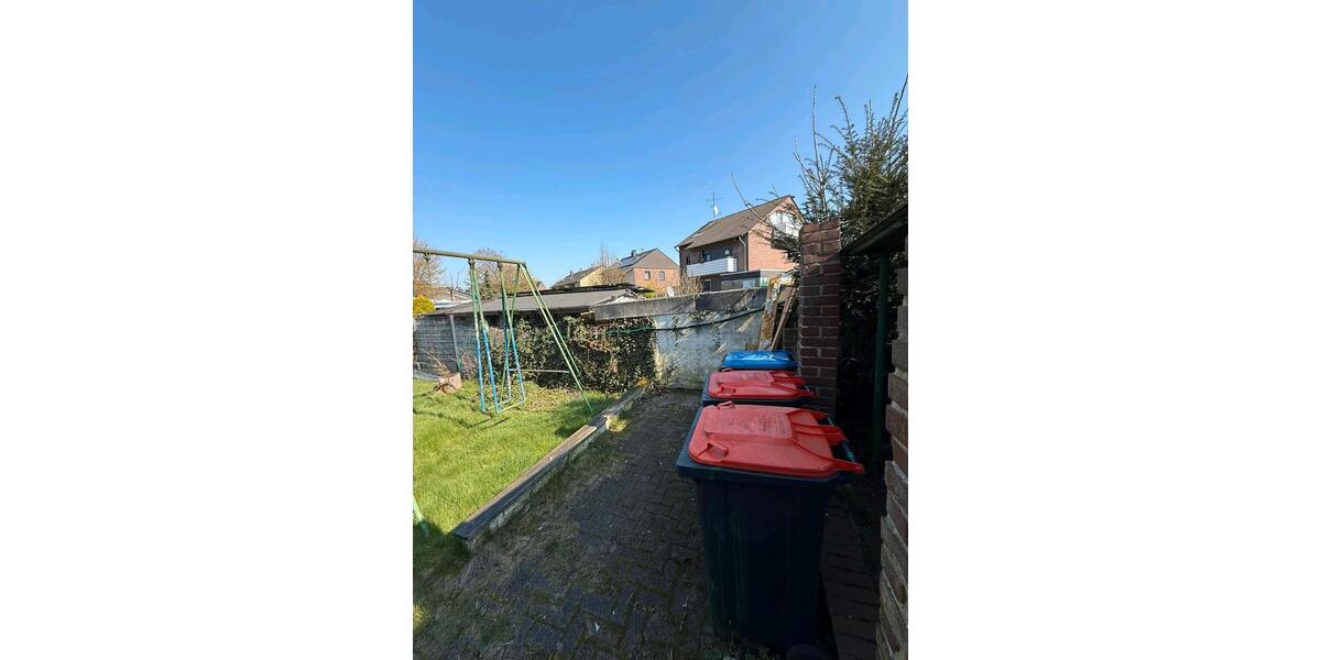 Etagenwohnung Dinslaken Lohberg - 3 Zimmer, 78 m&sup2;, 185.000&euro; | Angebot:26050225