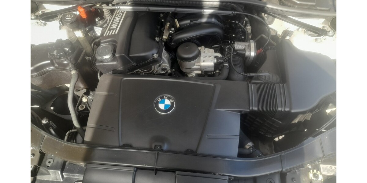 BMW 318 293.000 km 1.800 &euro; Duisburg 47051