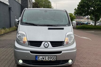 Renault Trafic 207.500 km 11.200 &euro; Essen 45359