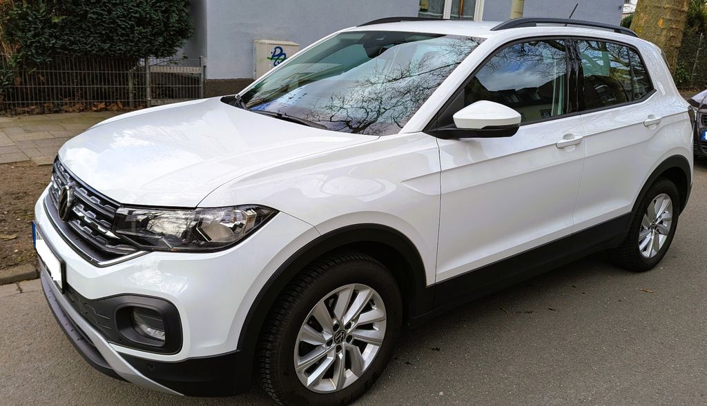 VW T-Cross 132.000 km 17.900 &euro; Duisburg 47269
