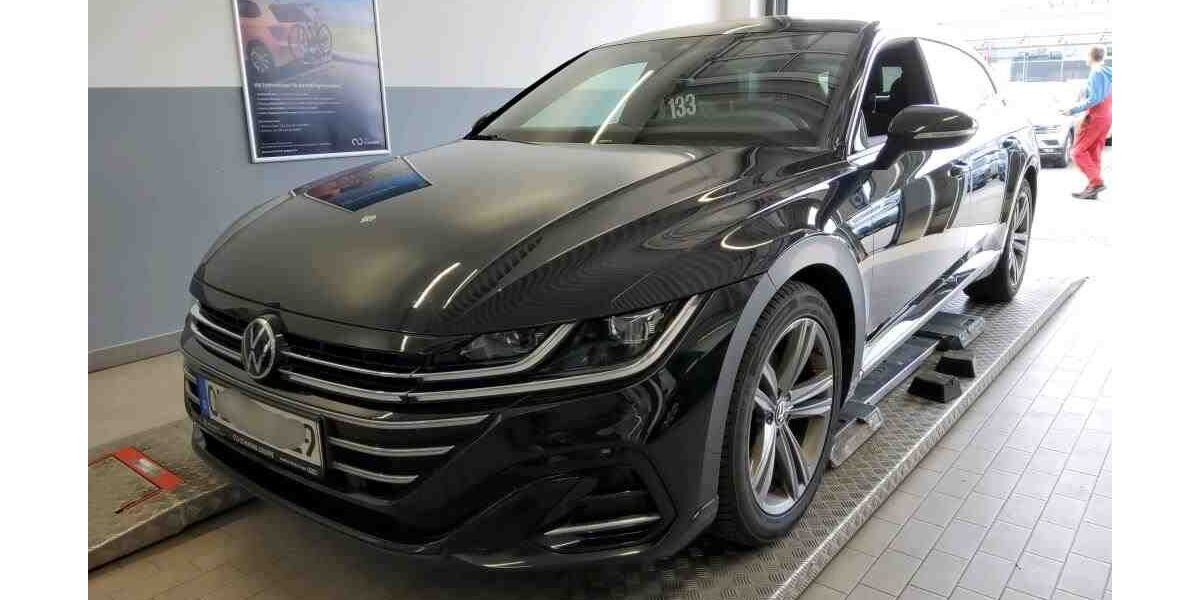 VW Arteon 131.845 km 25.880 &euro; Wesel 46483