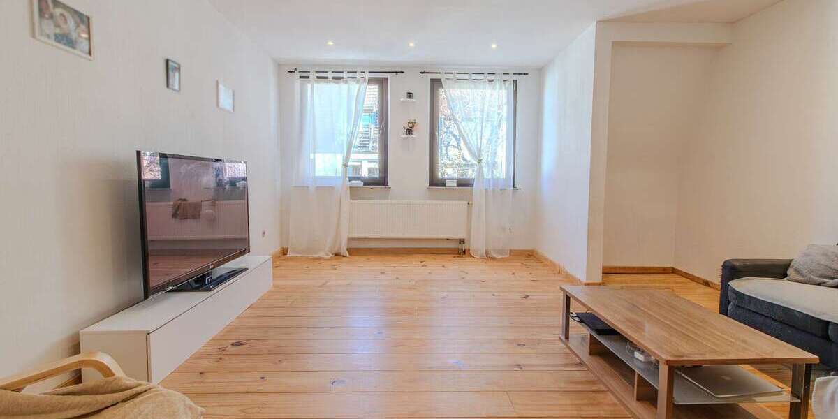 Etagenwohnung Essen Huttrop - 3.5 Zimmer, 87 m&sup2;, 177.000&euro; | Angebot:25339252