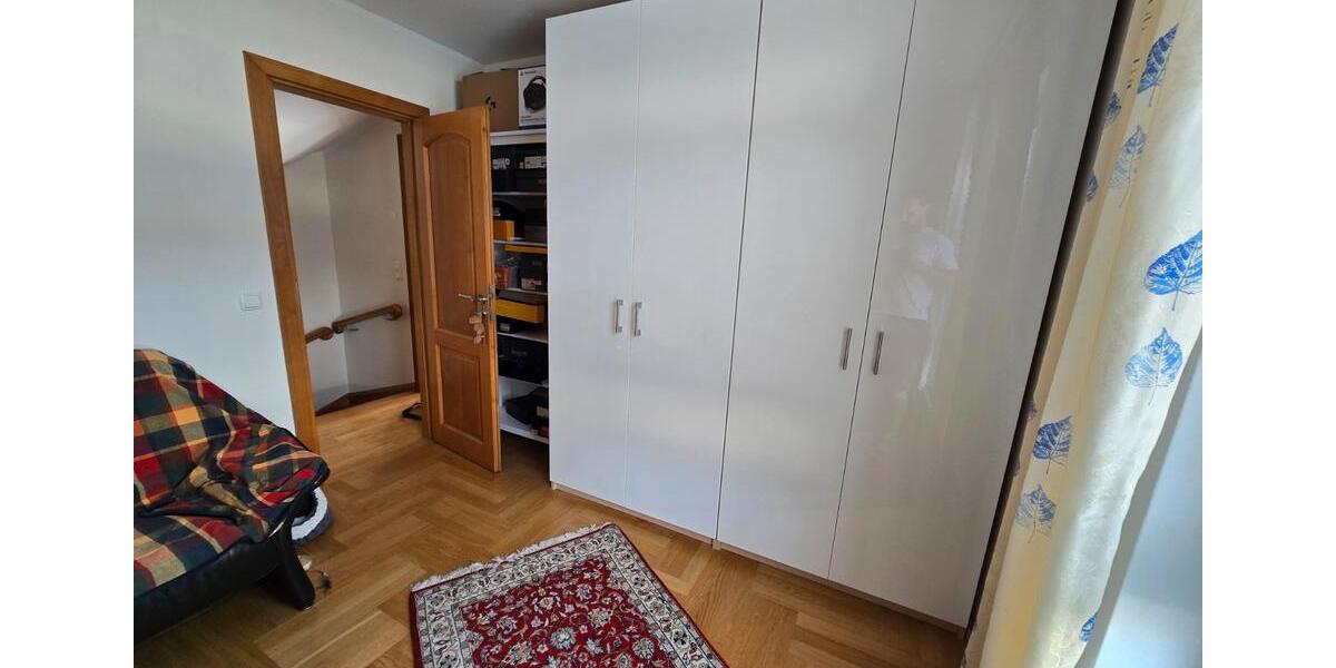 Doppelhaushälfte Essen Stadtbezirk IV - 6.5 Zimmer, 149 m&sup2;, 1.659&euro; | Angebot:25993241