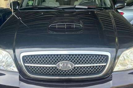 Kia Carnival 180.000 km 3.990 &euro; Bochum 44866