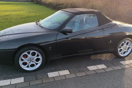 Alfa Romeo Spider 86.000 km 10.000 &euro; Duisburg 47053