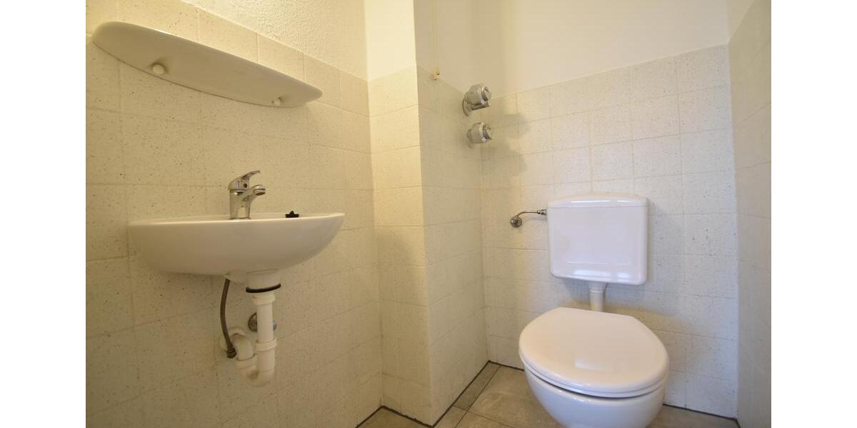 Etagenwohnung Duisburg Walsum - 3 Zimmer, 81 m&sup2;, 845&euro; | Angebot:25870126