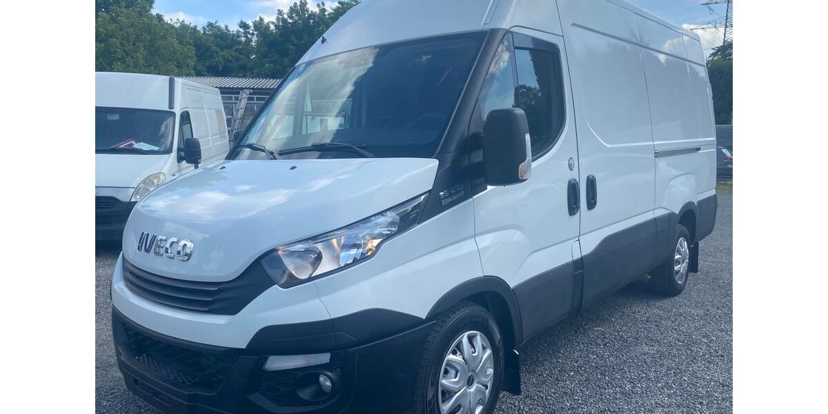 IVECO Andere 196.500 km 19.200 &euro; Essen 45309