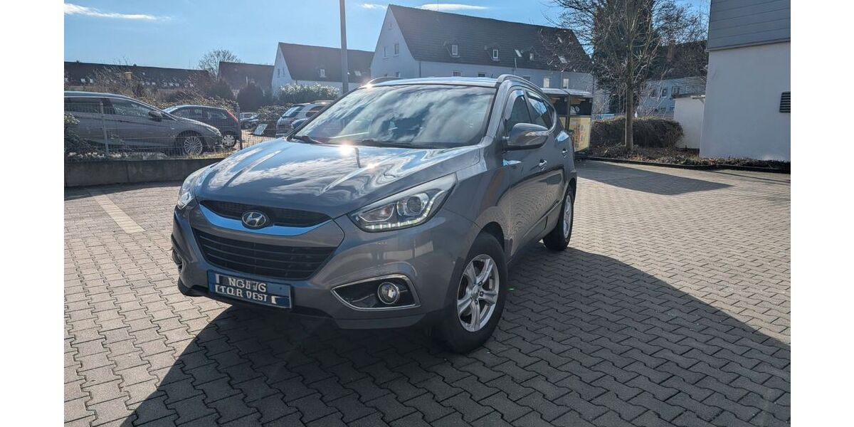 Hyundai ix35 126.500 km 11.900 &euro; Gladbeck 45968