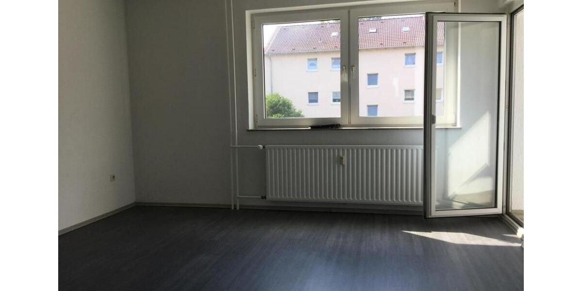 Erdgeschoßwohnung Gelsenkirchen Gelsenkirchen-Nord - 3 Zimmer, 67 m&sup2;, 489&euro; | Angebot:23645224